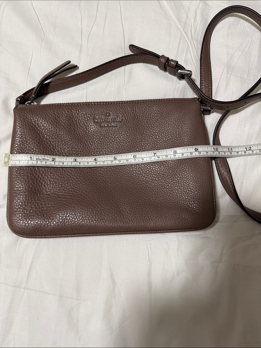kate spade Pebbled Leather Brown Crossbody Messenger - Picture 9 of 10